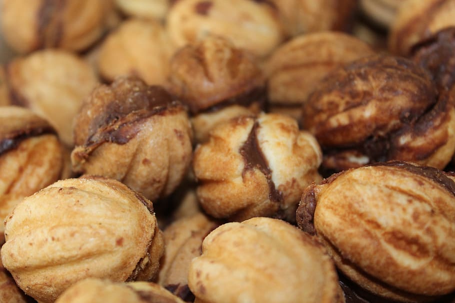 sweets, nuts, eating, chocolate, shell, walnut, cocoa, brown HD wallpaper
