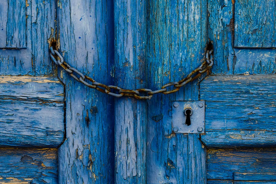 HD wallpaper: blue doors locked with chain, old door, wooden, keyhole, aged  | Wallpaper Flare