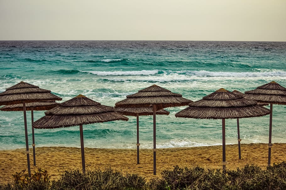 seashore, beach, empty, umbrellas, winter, out of season, land HD wallpaper