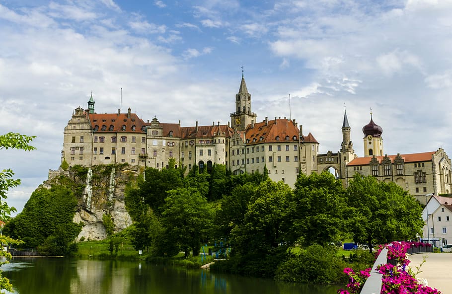 white concrete castle, renaissance, trees, building, architecture HD wallpaper