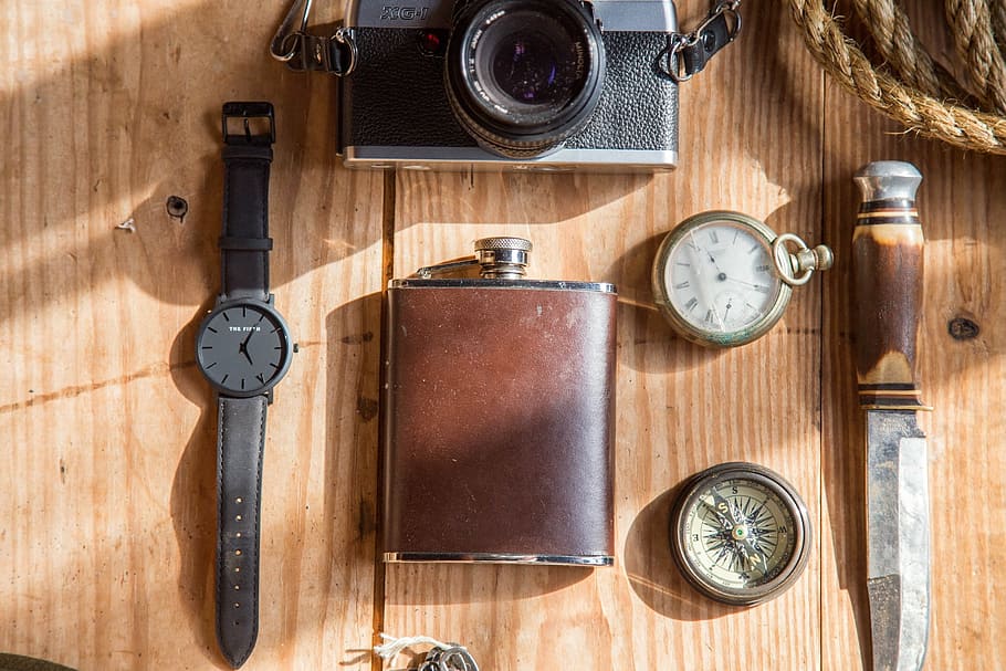 brown hip flask beside pocket watch and compass, near, analog HD wallpaper