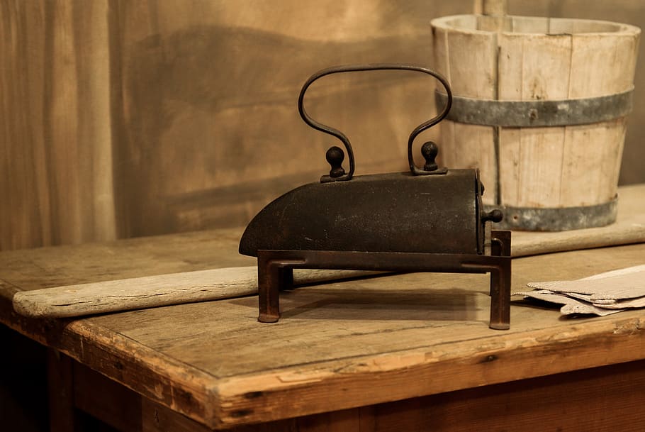 black charcoal iron on brown wooden surface, nostalgia, old HD wallpaper