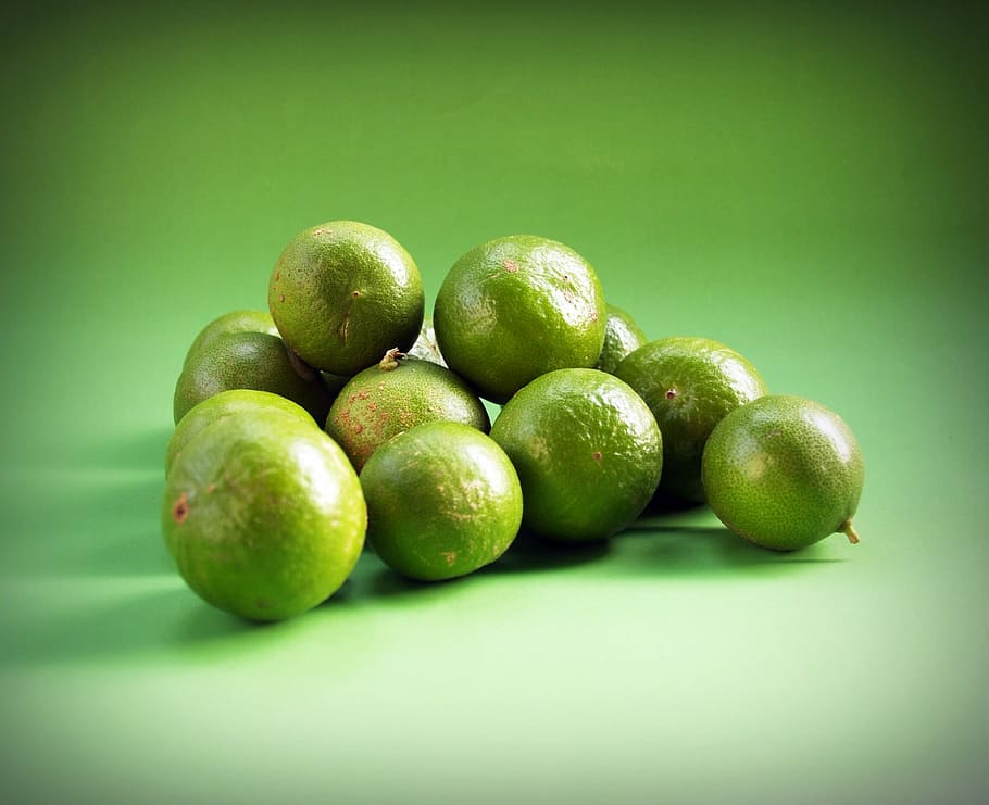 lime, green, lemon, slice, round, segments, fruit, closeup, HD wallpaper