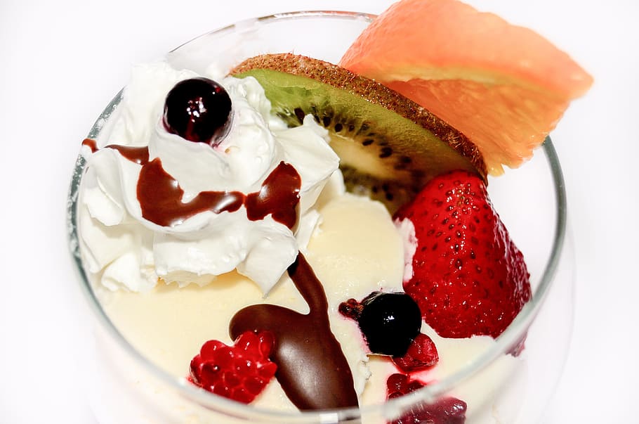 bowl of sliced fruits with ice cream, dessert, sweets, whipped cream HD wallpaper