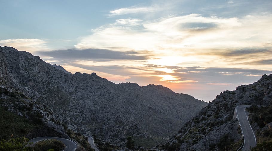 horizon, sunset, road, cliff, panoramic, mountain, nature, landscape HD wallpaper
