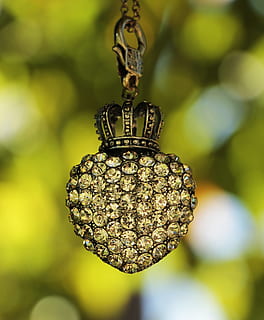 silver-colored pendant with clear gemstones, heart, crown, tree HD wallpaper