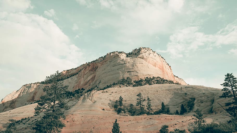 ground view photo of mountain during daytie, landscape photography of brown mountain HD wallpaper