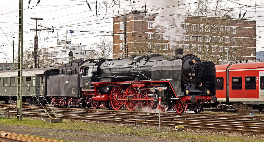 Steam Locomotive, Exit, Railway Station, express train, br01, HD wallpaper