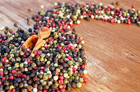 assorted-color seed lot, pepper, peppercorns, spices, sharp HD wallpaper