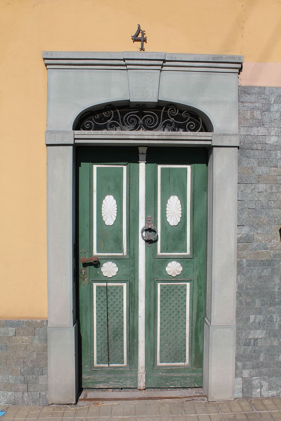 Front, Door, Memorabilia, Facade, front door, input range, architecture HD wallpaper