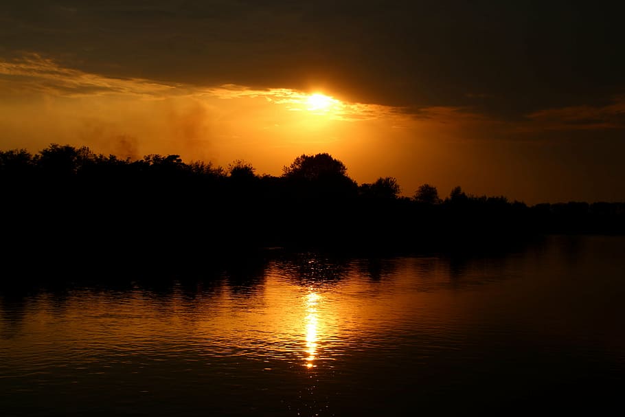 sunset, water, reflection, in the evening, red, silhouette HD wallpaper