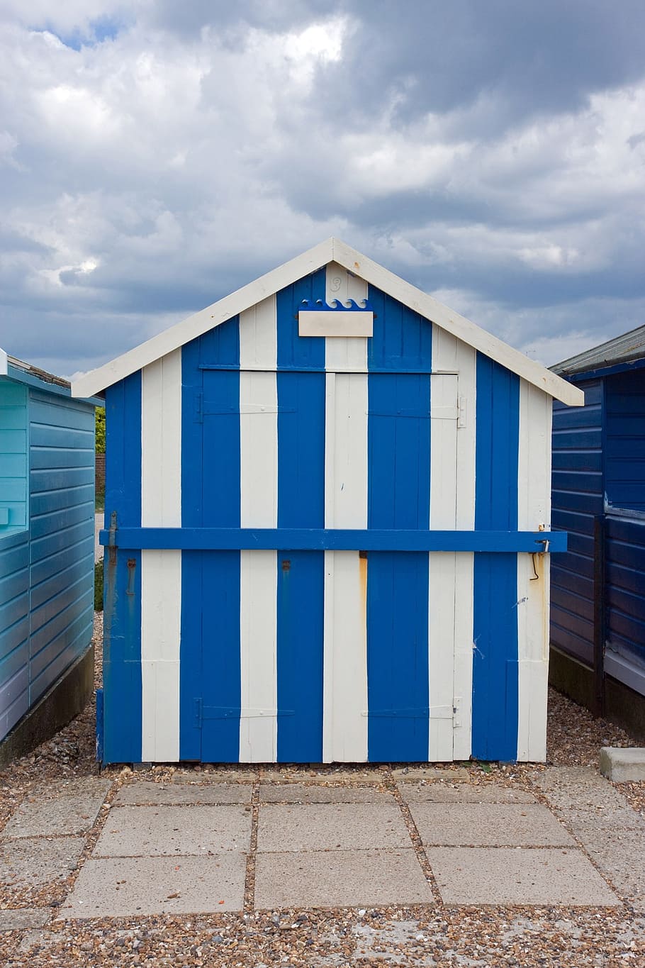 beach house, beach hut, wooden, stripes, blue, white, single, HD wallpaper