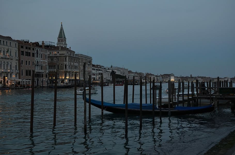 Gondolas, Venice, Dusk, Sunset, Twilight, boat, parking, travel HD wallpaper