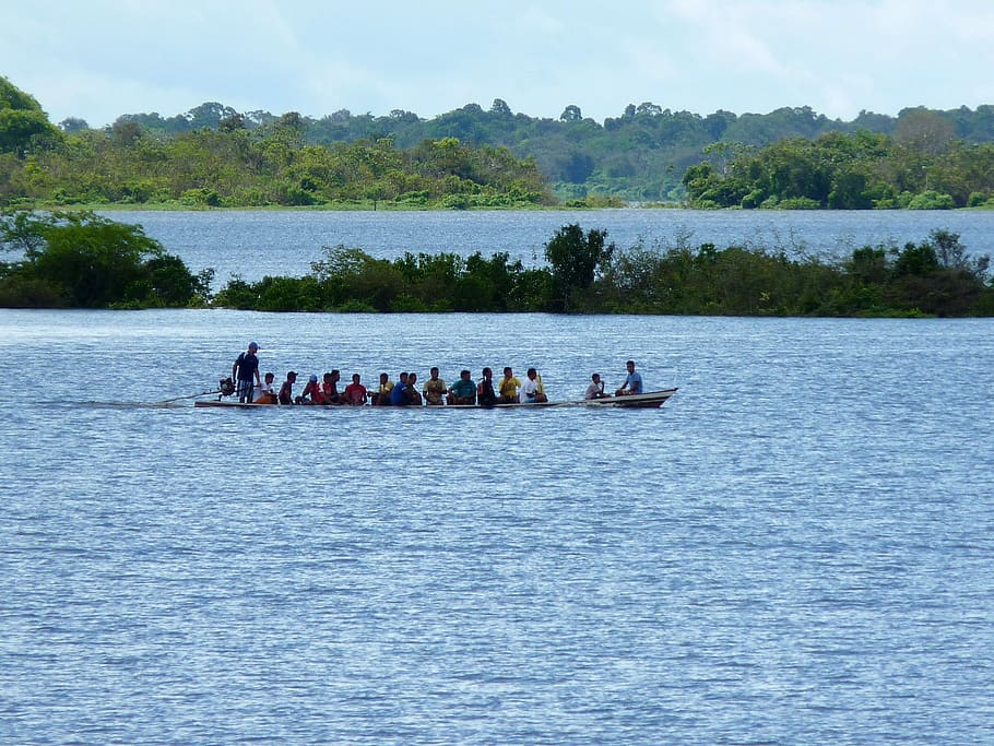 Amazon people on a boat, photos, lake, landscape, landscapes, HD wallpaper