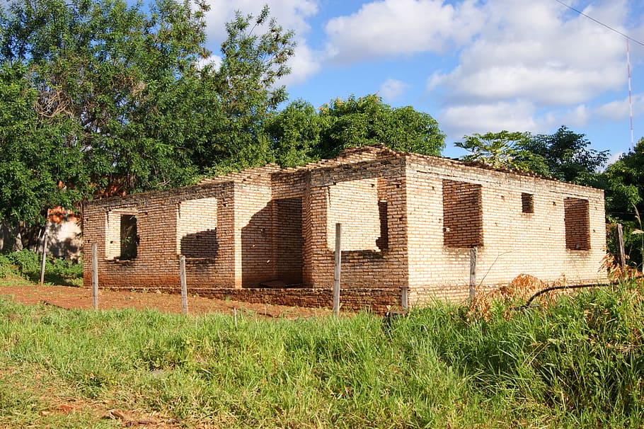 Home, Ruin, Tree, Meadow, Sky, overshadowed, paraguay, south america HD wallpaper