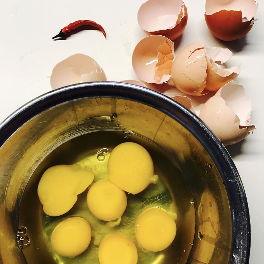 eggs on stainless steel bowls, egg yolk, shelled egg, ingredient HD wallpaper