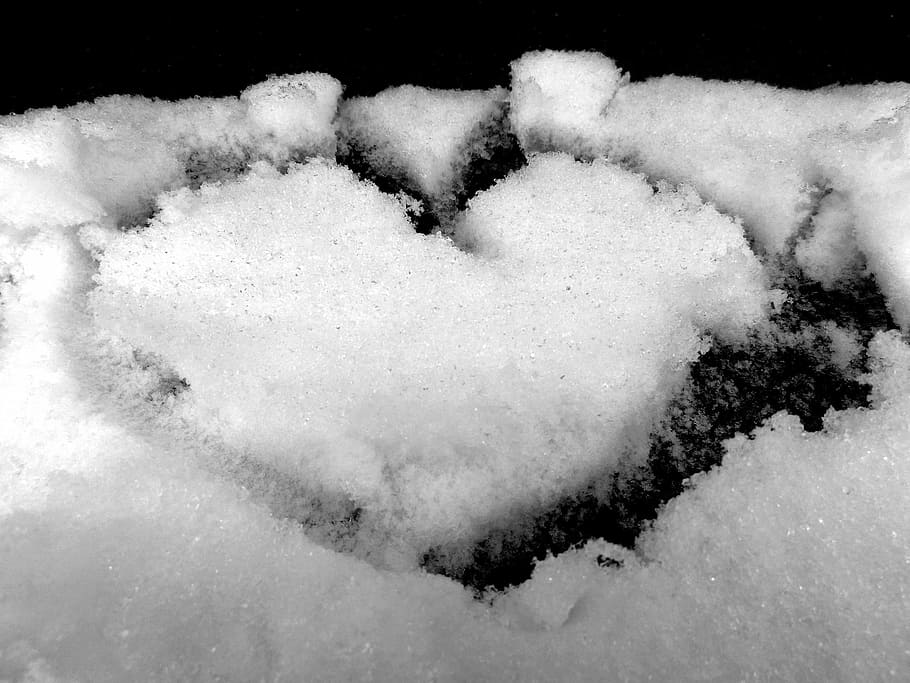 Snow, Heart, White, smoke - physical structure, steam, cold temperature HD wallpaper
