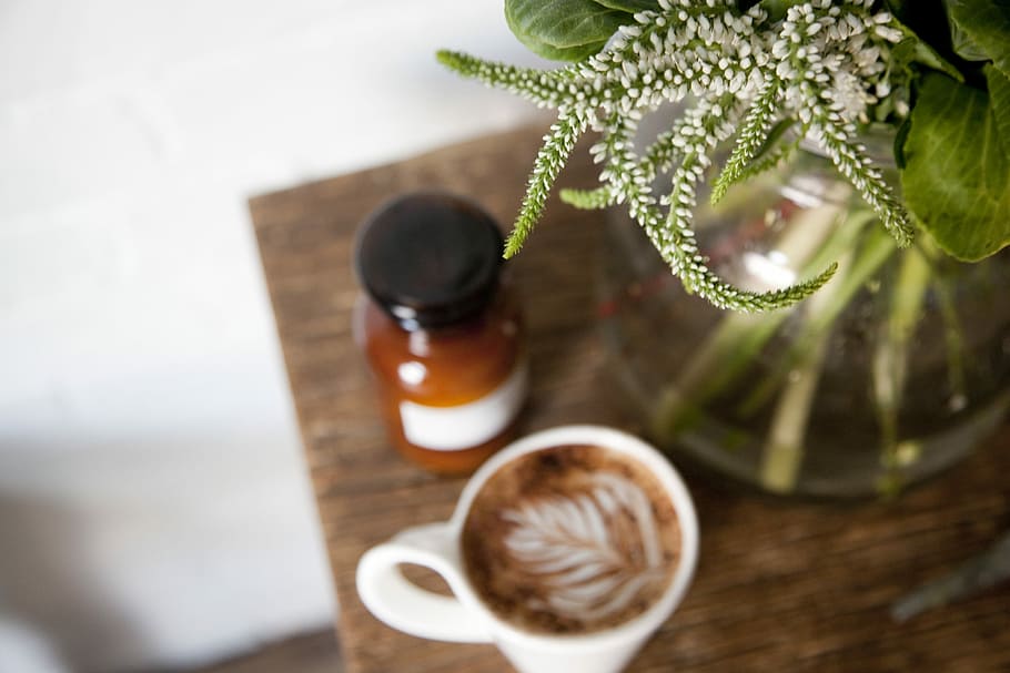 photo of white ceramic cup with coffee on table, white ceramic mug on brown wooden table HD wallpaper