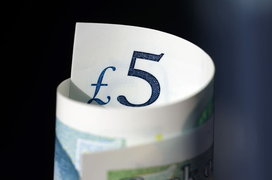 selective focus photography of rolled 5 banknote, untitled, £5, HD wallpaper