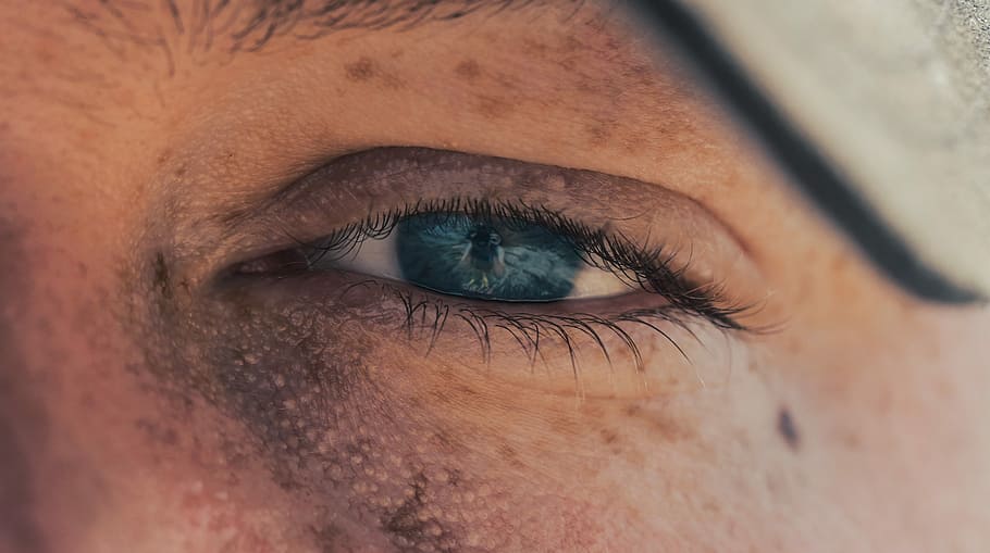man looking at girl wearing black dress, close up photo of person's eyes HD wallpaper