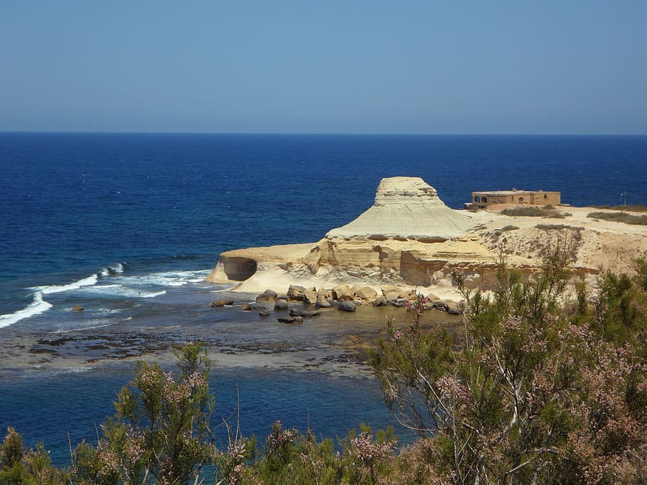 erosion, eroded, rock, limestone, smooth, cone, sea, gozo, mediterranean HD wallpaper