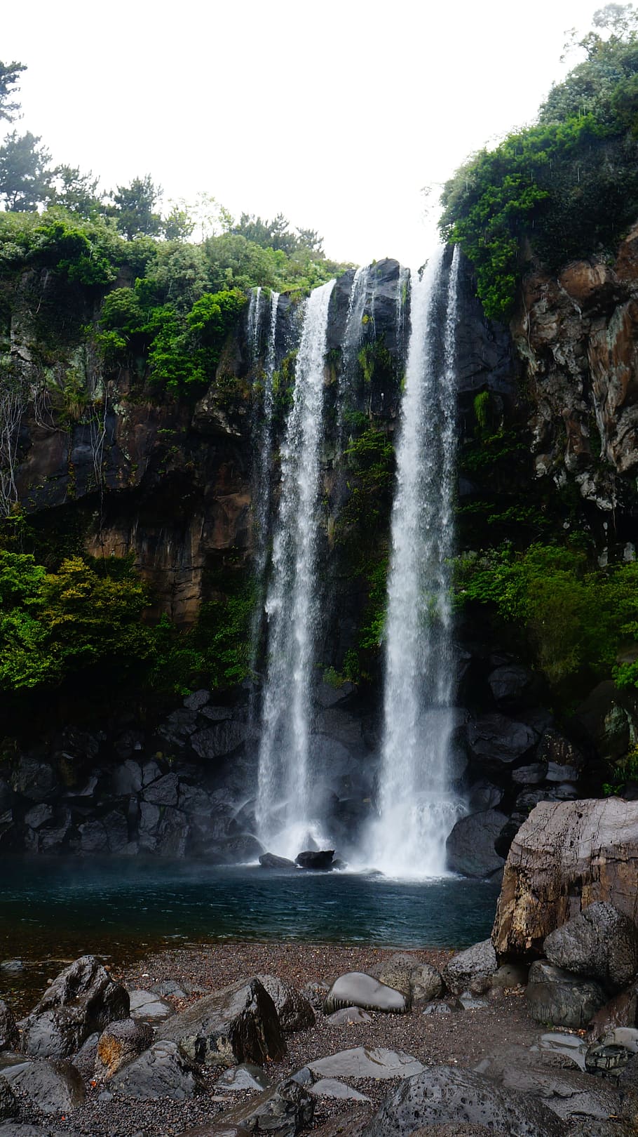 Jeju Square Falls, Square Falls, waterfall, scenics, rock - object HD wallpaper