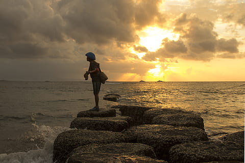 person standing on rock near body of water, beach, sailor, sea HD wallpaper