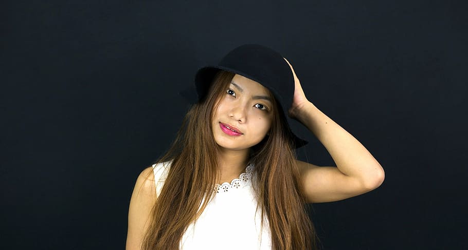 woman wearing black hat and white sleeveless top, girl, asian HD wallpaper
