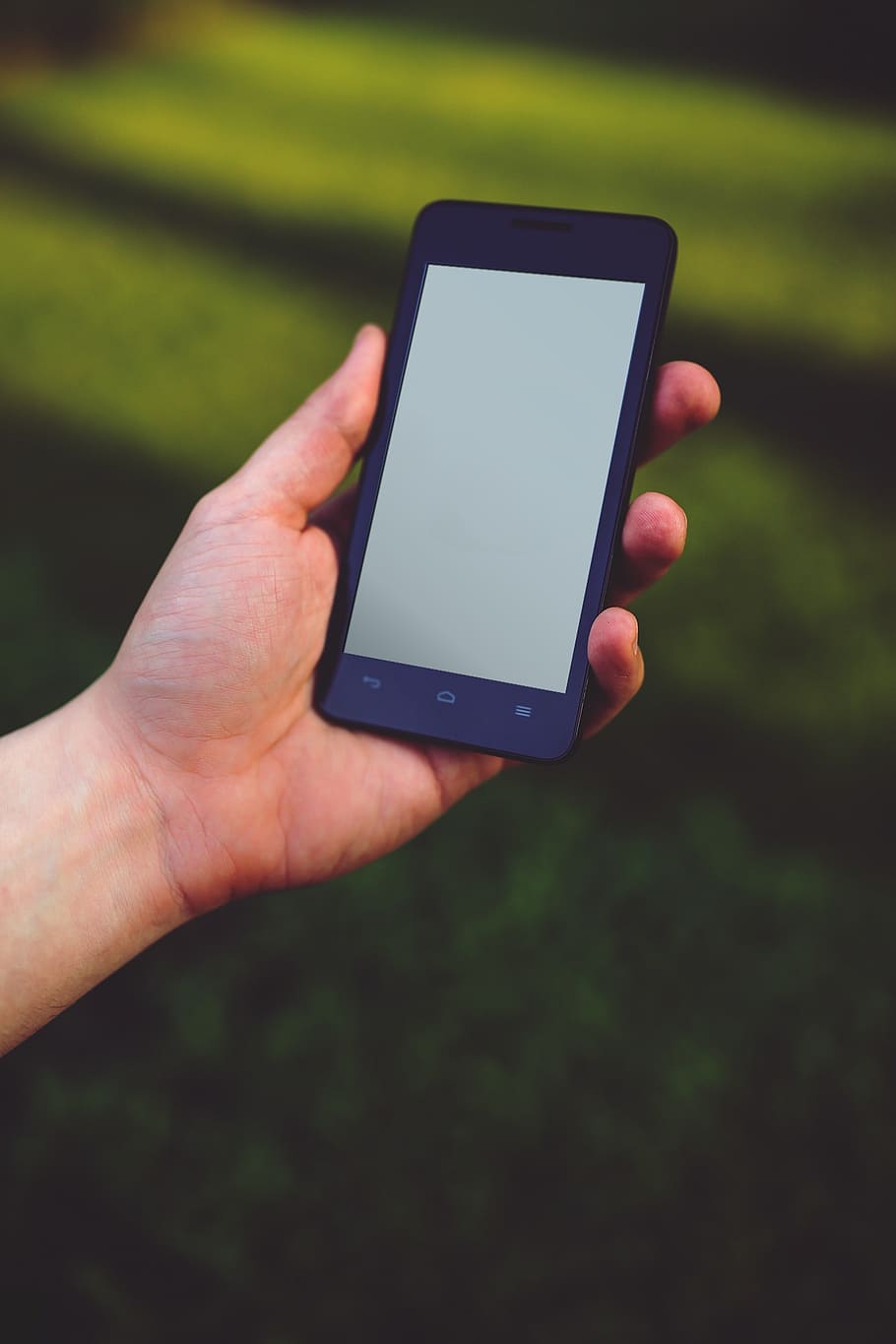 person holding black Android smartphone, mobile, mobile phone HD wallpaper