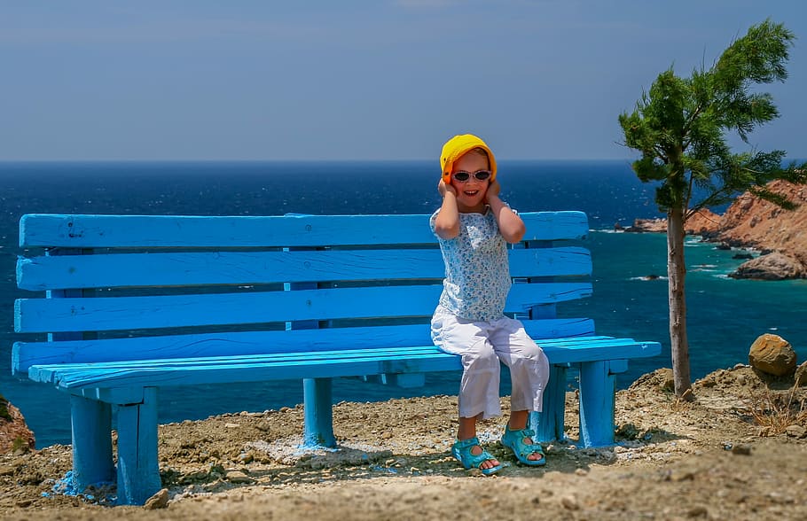 girl sitting on bench front of the sea at daytime, beach, waters HD wallpaper