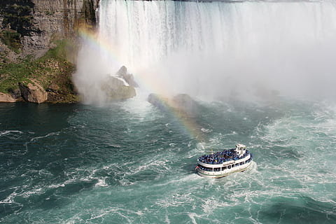 body of water with white boat during daytime, canada, waterfall HD wallpaper