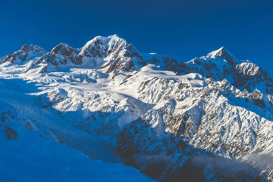 landscape photo of mountain covered with snow, landscape shot of snowy mountain HD wallpaper