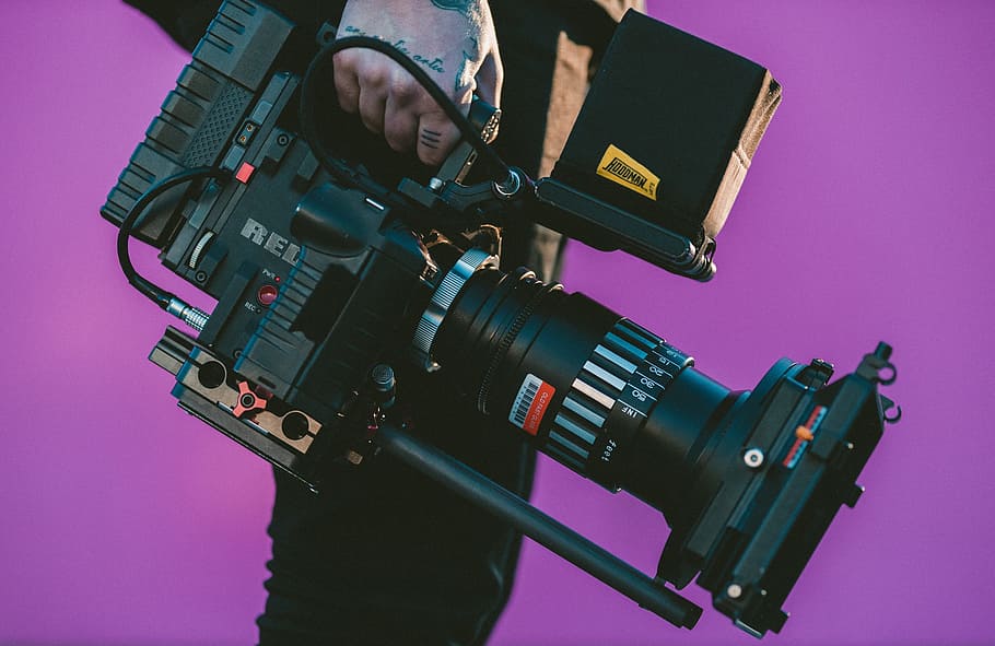 person holding professional camera, lens, flash, photography HD wallpaper
