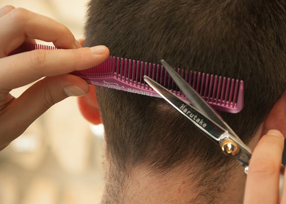 how to cut hair using scissors