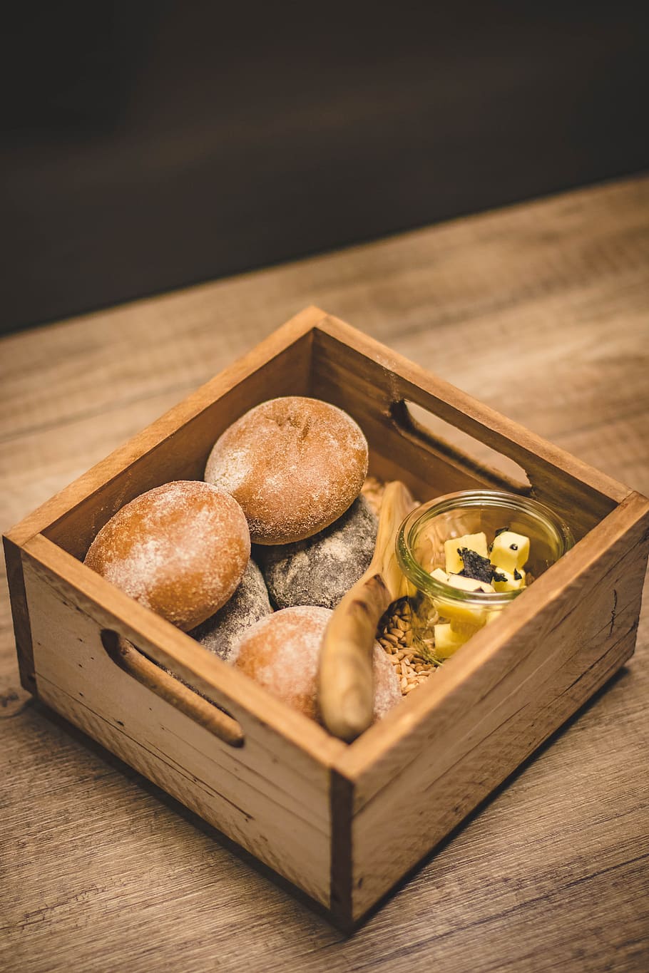 Brown Wooden Tray, box, bread, breads, cheese, container, cooking HD wallpaper