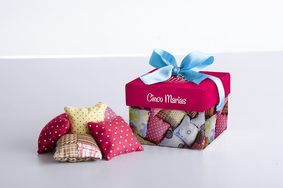 present, box, child, marriage, paper, stationery, romantic HD wallpaper