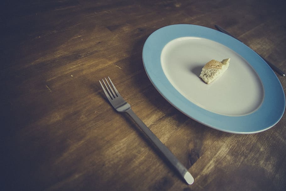 bread on white ceramic plate, diet, fork, knife, minimalism HD wallpaper