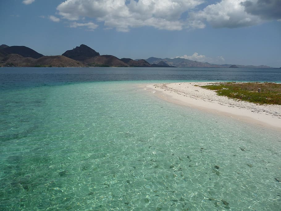sea, beach, mountains, water, beauty in nature, scenics - nature HD wallpaper