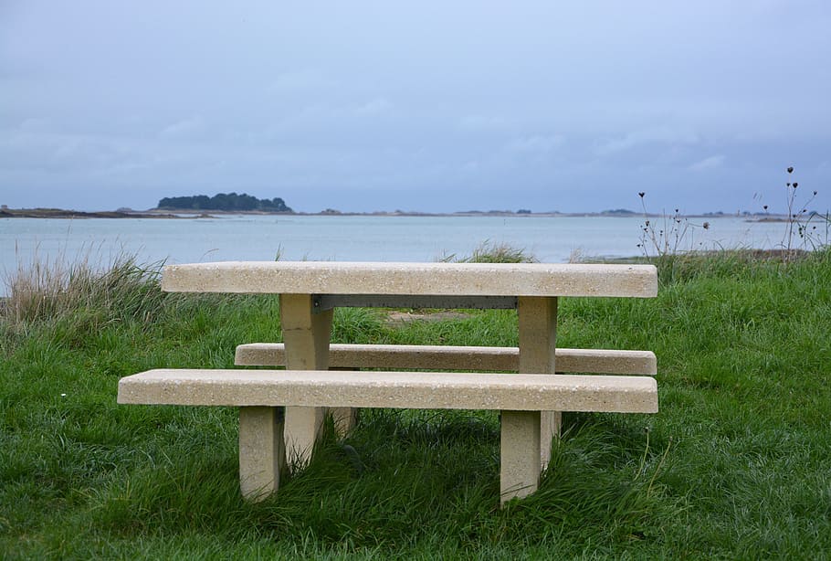 table bench, stone table, picnic, sea view, horizon landscape HD wallpaper