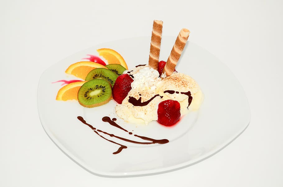 dessert, ice cream, fruit, sweets, whipped cream, eating, sweet dish HD wallpaper