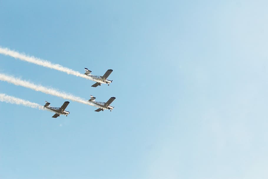 three gray jets flying during daytime, three plane on flight