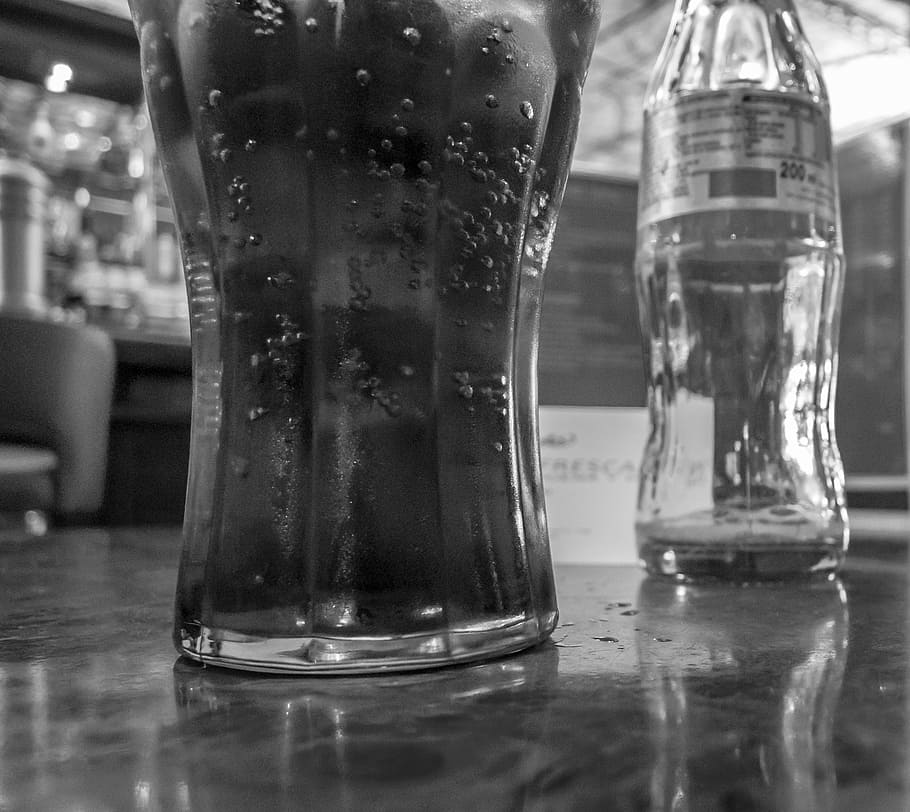 table, i base, bar, pub, drink, coca cola, restaurant, coffee HD wallpaper