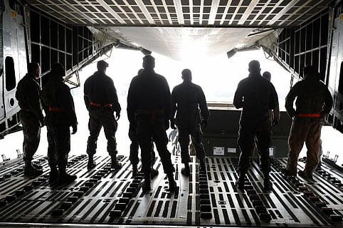 photo of men in cargo plane, teamwork, crew, airplane, air force HD wallpaper