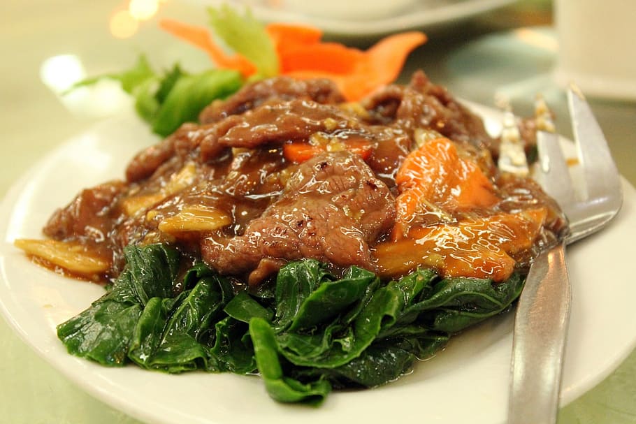 cooked meat with vegetable, beef stew, green leafy, vegetables HD wallpaper