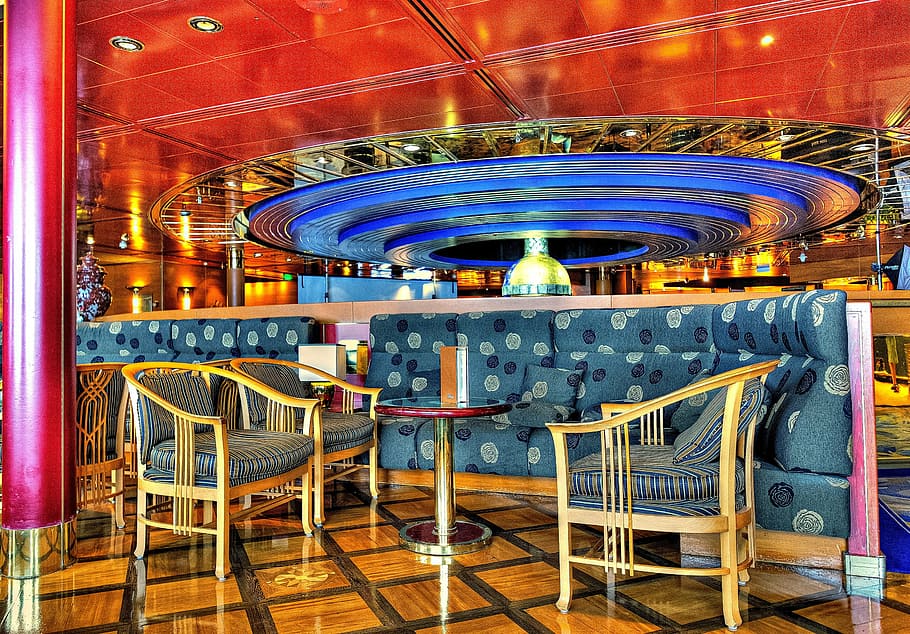 top-rated cruise vacation Restaurant in Royal carribean