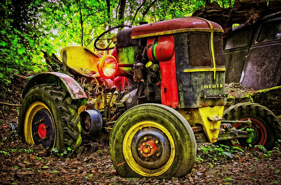 red tractor parked in the woods, deutz, cologne, lost place, tractors, HD wallpaper