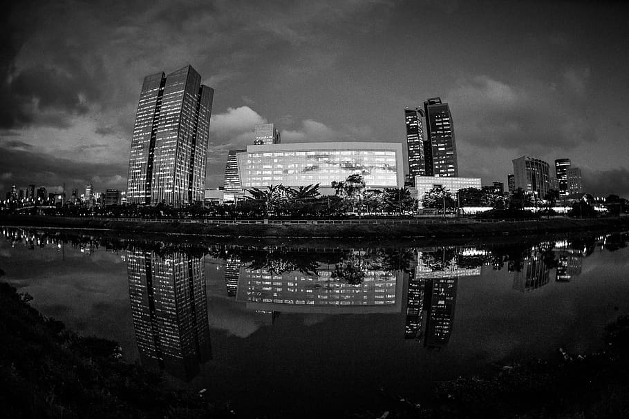 grayscale photo of buildings near body of water, grayscale photography of architectural buildings HD wallpaper