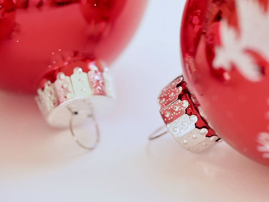 two red baubles, two red Christmas baubles, silver, hook, close-up HD wallpaper