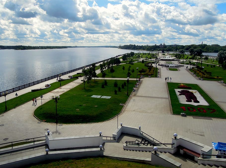 river, evening, landscape, water, reflection, sunset, sky, nature HD wallpaper