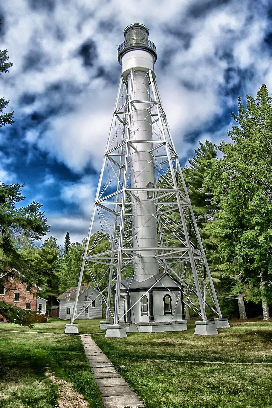 wisconsin, lighthouse, sky, clouds, architecture, trees, summer HD wallpaper